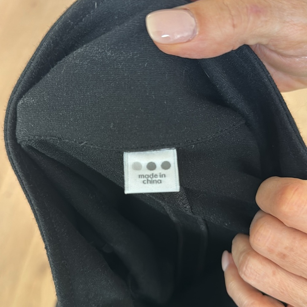 Three Dot Black Jacket - image 3